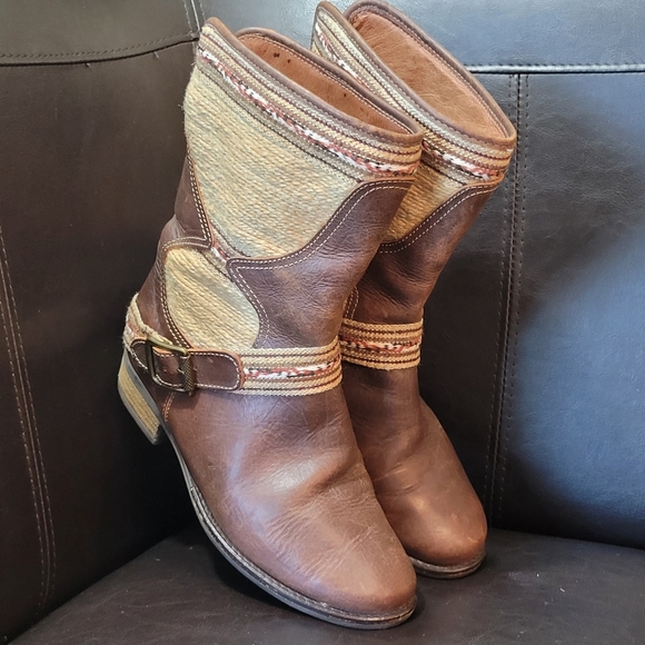 SBICCA of California Sand Dune boot, women's short mid calf Western boo… - Picture 4 of 8